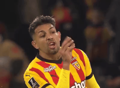 ezgif-65a1a0bd5794c9