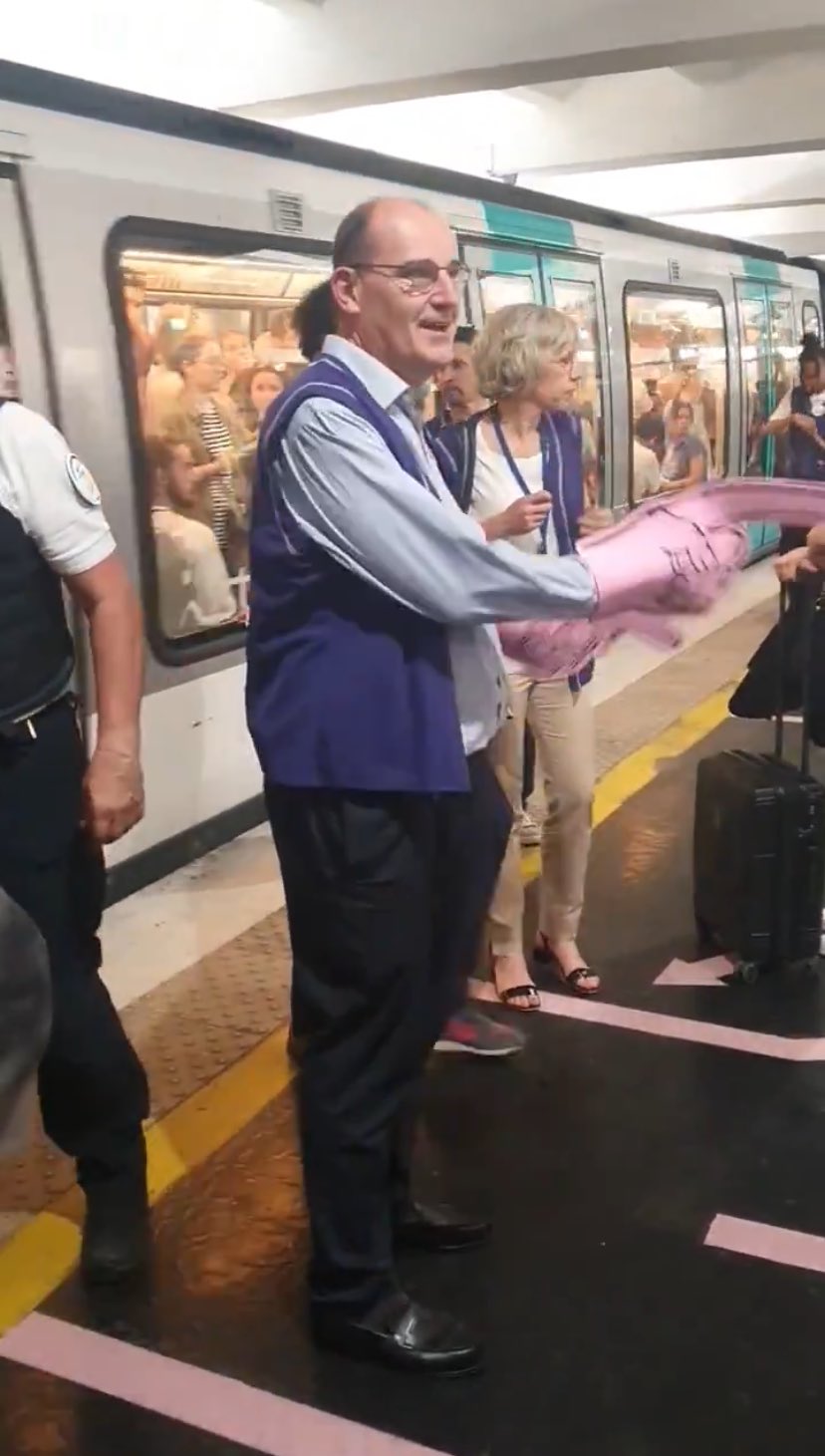 media_GT_lFTqW8AETAMh